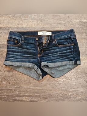 Abercrombie & Fitch Mini Low Rise Cuffed Shorts Women Size 4 Y2K